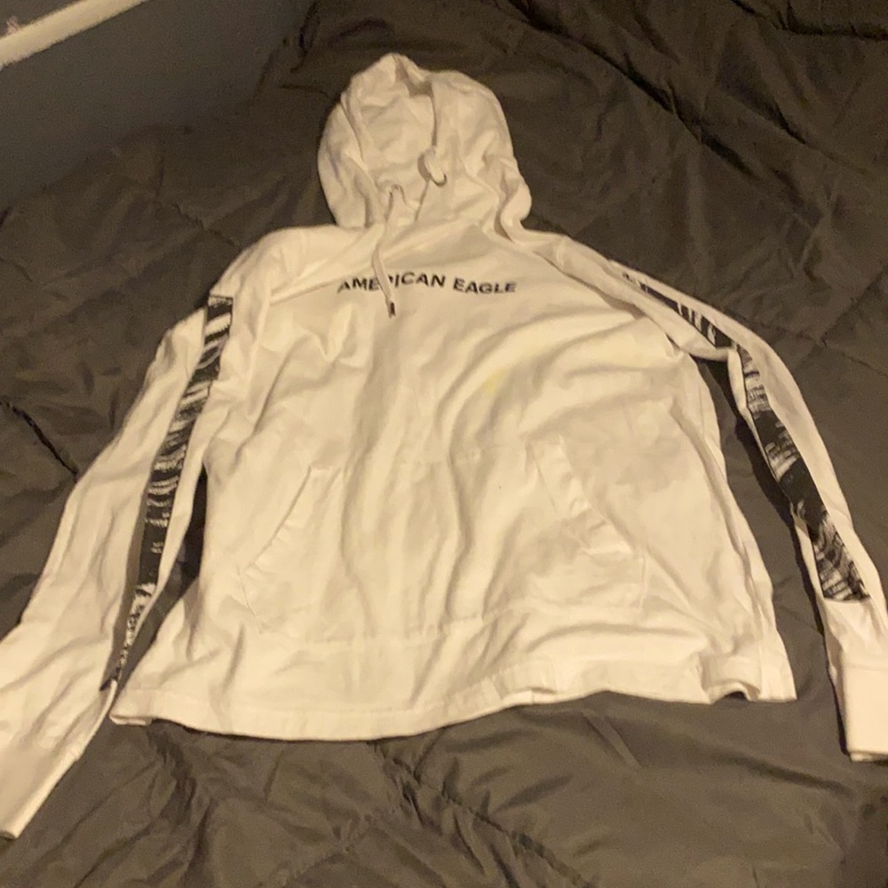 American Eagle Sweatshirt (white/black)